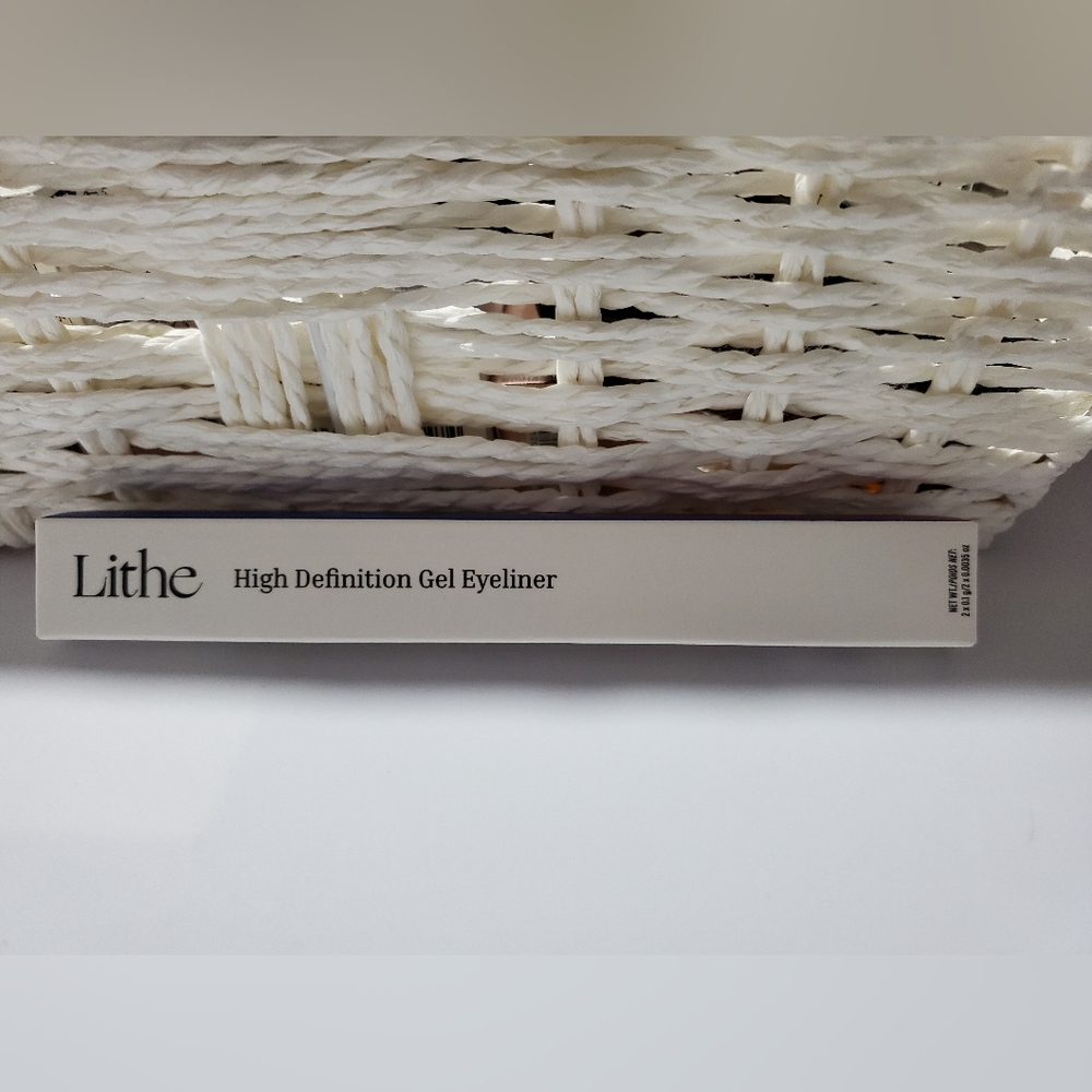 Lithe High Defination Gel Eyeliner